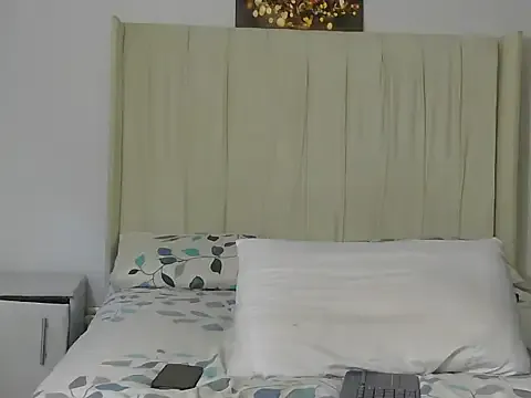 CherryBlossom23 – webcam model profile photo Image 11