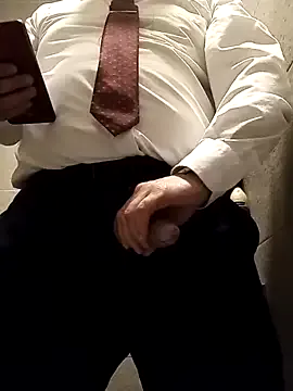 SandiSquirts – webcam model profile photo Image 7