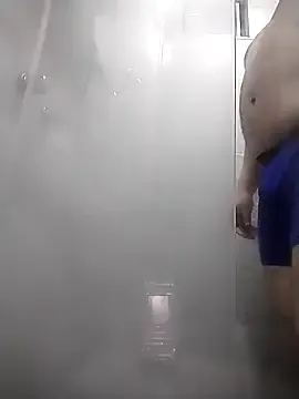 SandiSquirts – webcam model profile photo Image 9