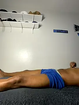 Natacha_Velmont – webcam model profile photo Image 11