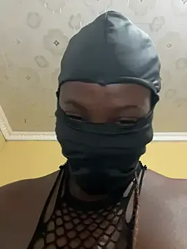 KarimeHills – webcam model profile photo Image 3