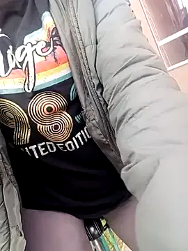 cleo094 – webcam model profile photo Image 5