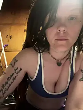 Evelyn_Evyyy – webcam model profile photo Image 13
