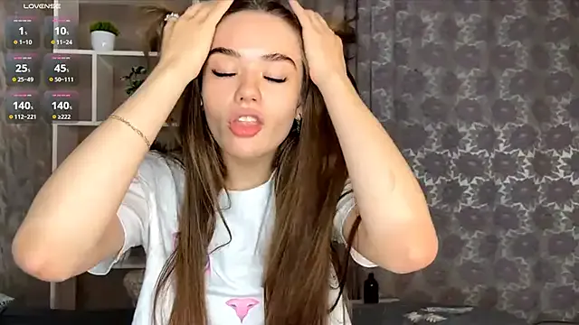 SandiSquirts – webcam model profile photo Image 5