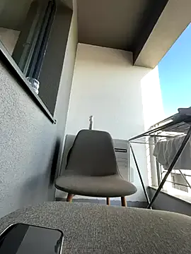 LennaVoss – webcam model profile photo Image 17