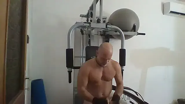 ChloeeGill – webcam model profile photo Image 15