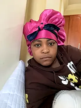 NoaMarin – webcam model profile photo Image 7