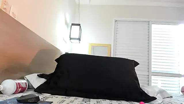 AntonellaRodman – webcam model profile photo Image 6