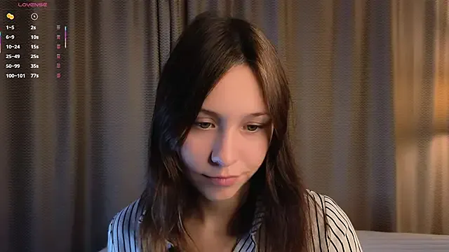 SEXYQUEEN55 – webcam model profile photo Image 4