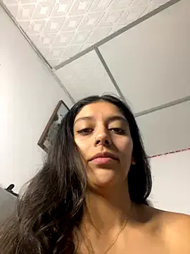 ZayaSeduce – webcam model profile photo Image 13