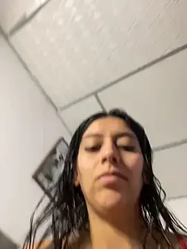 ZayaSeduce – webcam model profile photo Image 16