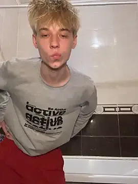 Issa_Lorens – webcam model profile photo Image 9