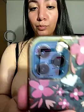 GabyyCortezz – webcam model profile photo Image 18