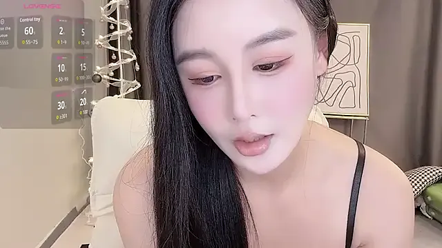 SophieBlaake – webcam model profile photo Image 17