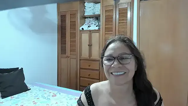 AntonellaRodman – webcam model profile photo Image 10