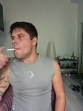 davidpenixxx – webcam model profile photo Image 9