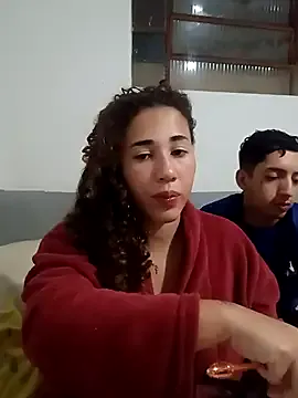 KarinaSanz – webcam model profile photo Image 5