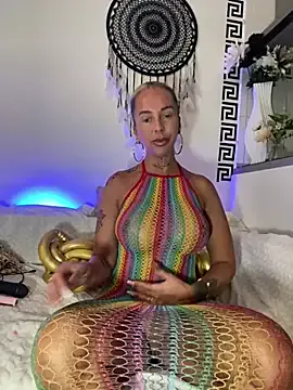 CheekyChels Image 17