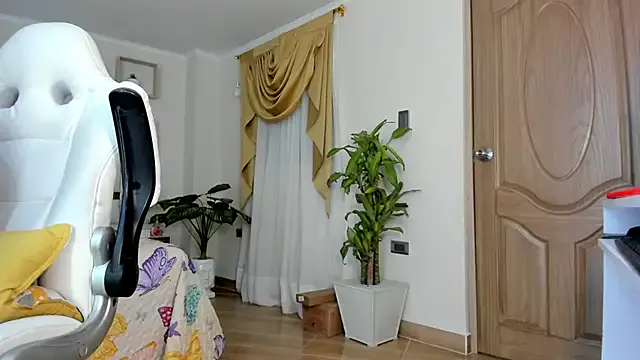 femboyflowers – webcam model profile photo Image 5