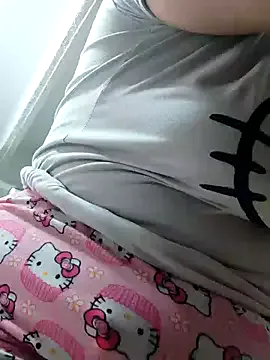 Chloee_Peach Image 3