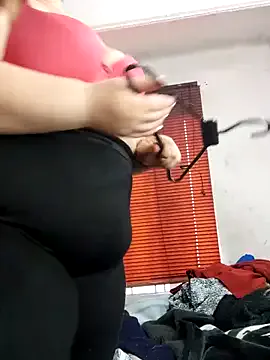 Chloee_Peach Image 5