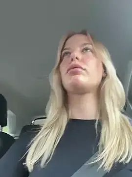 RafaellaCaruso – webcam model profile photo Image 4