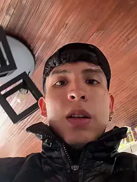 FirstTimePam – webcam model profile photo Image 13