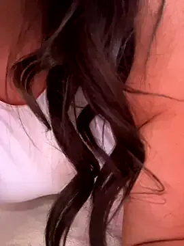 HoneyMollyX – webcam model profile photo Image 13