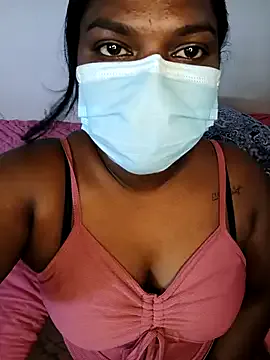 EsterHotMilf – webcam model profile photo Image 9