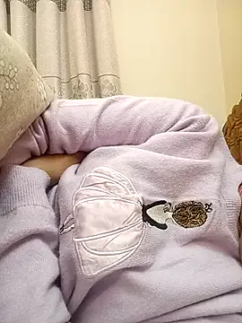 ZenyaNoir – webcam model profile photo Image 8