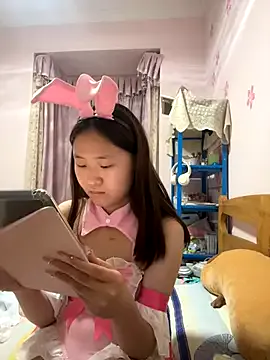 AlexaSttorm – webcam model profile photo Image 7