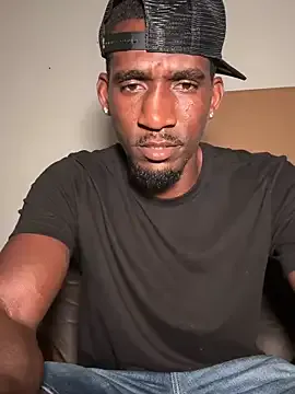 KarolBrand – webcam model profile photo Image 7