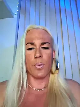 transaubrey – webcam model profile photo Image 19