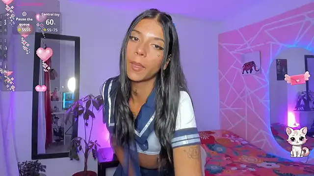 JadeMartinelli – webcam model profile photo Image 15