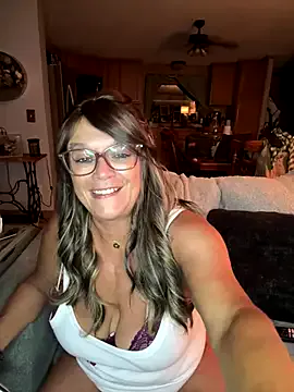 JuliaRichard – webcam model profile photo Image 8