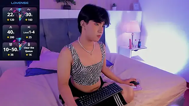 SandiSquirts – webcam model profile photo Image 10