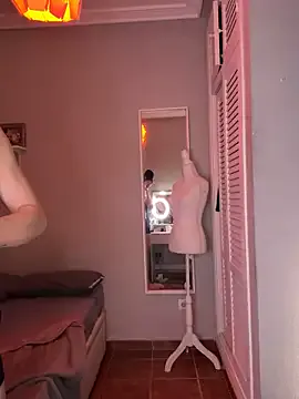 luh698171 – webcam model profile photo Image 11