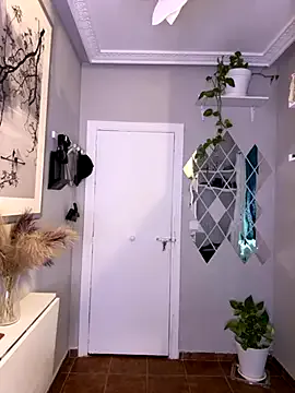 luh698171 – webcam model profile photo Image 12