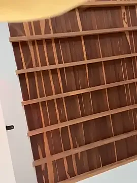 SandiSquirts – webcam model profile photo Image 12