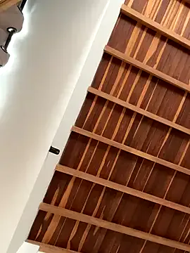 SandiSquirts – webcam model profile photo Image 6