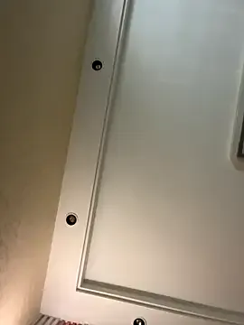 KellyBroke – webcam model profile photo Image 17