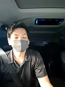 AlanaBorzi – webcam model profile photo Image 12