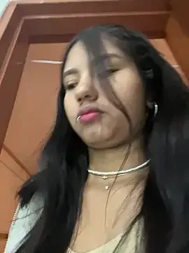 AntonellaRodman – webcam model profile photo Image 11