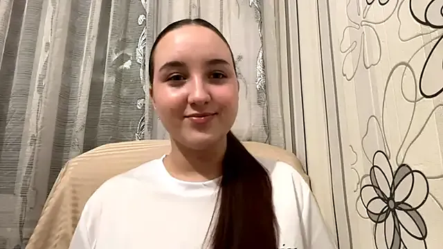 DaisyMolly – webcam model profile photo