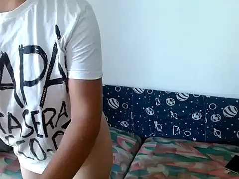 EmmaShaykk – webcam model profile photo Image 6