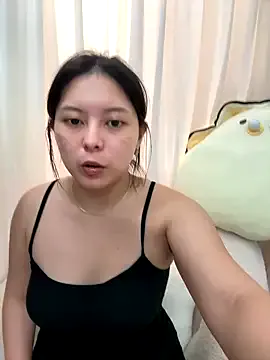 KarolBrand – webcam model profile photo Image 16