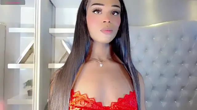 LaraOlsen – webcam model profile photo Image 16