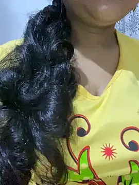 FirstTimePam – webcam model profile photo Image 6