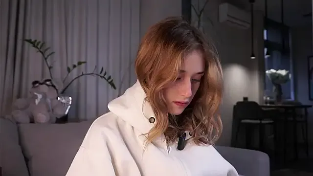 Nimah_ – webcam model profile photo Image 11