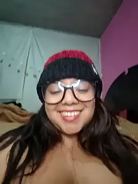 Annyy_Rosse – webcam model profile photo Image 2